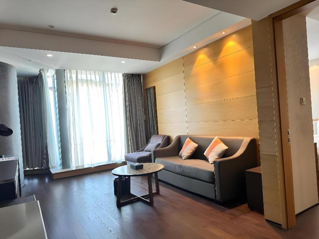 Grand Madison Qingdao Harbour-View Central（Former Qingdao Farglory Hotel） Exterior foto